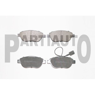 SP764 PASTIGLIE ANT. FIAT 500 / G.PUNTO / STILO